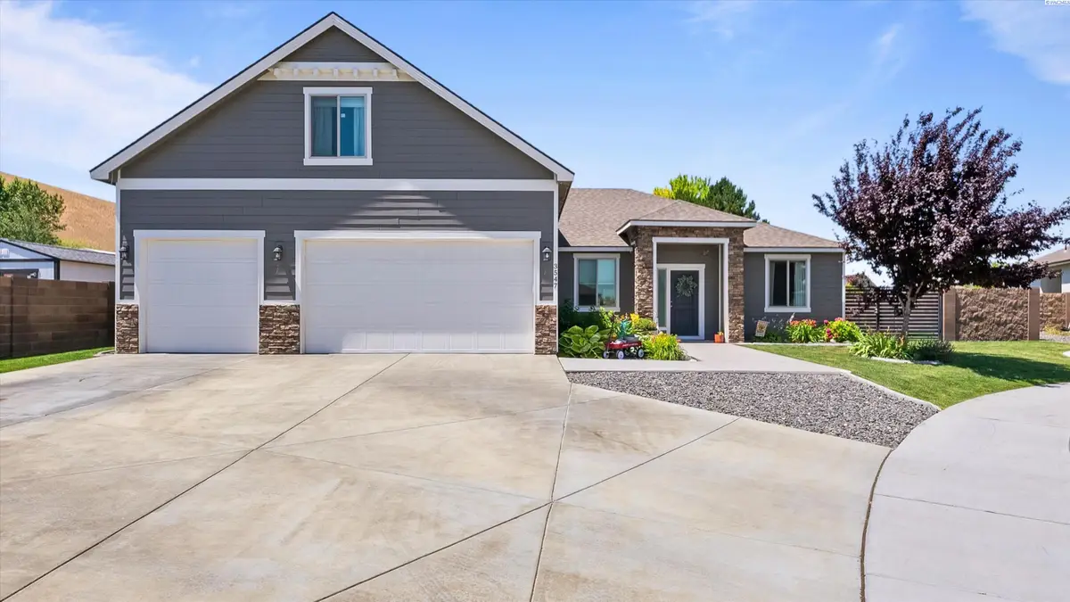 3547 Curtis Dr., West Richland, WA 99353 - #1