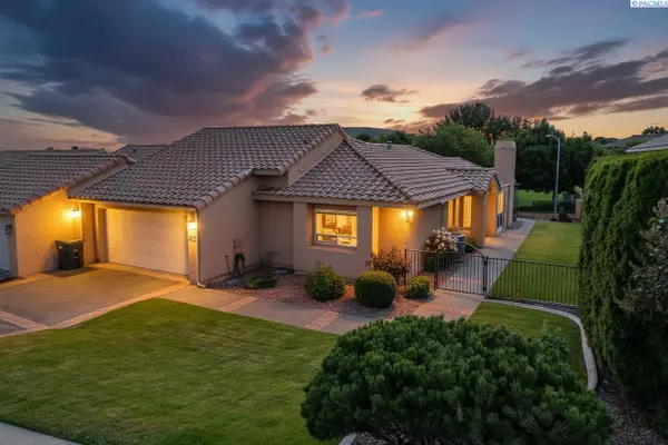 1220 N Montana St, Kennewick, WA 99336