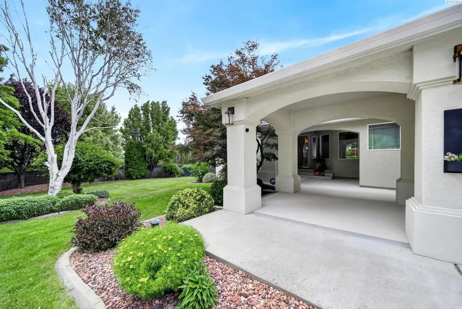 4401 Candy Mountain Ave., West Richland, WA 99353 - #2
