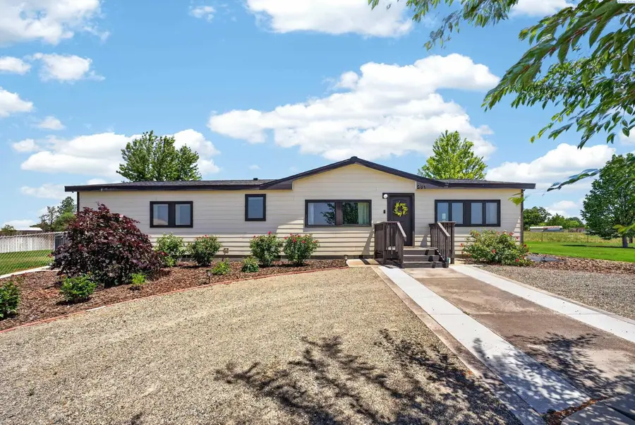 251 Hanson Loop, Burbank, WA 99323 - #3