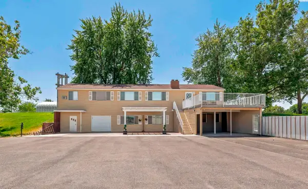 33 Poplar Street, Burbank, WA 99323