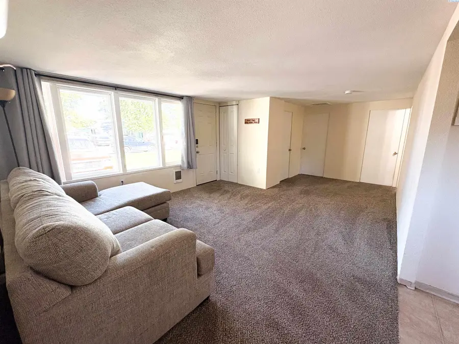 413 Winslow Ave, Richland, WA 99352 - #2
