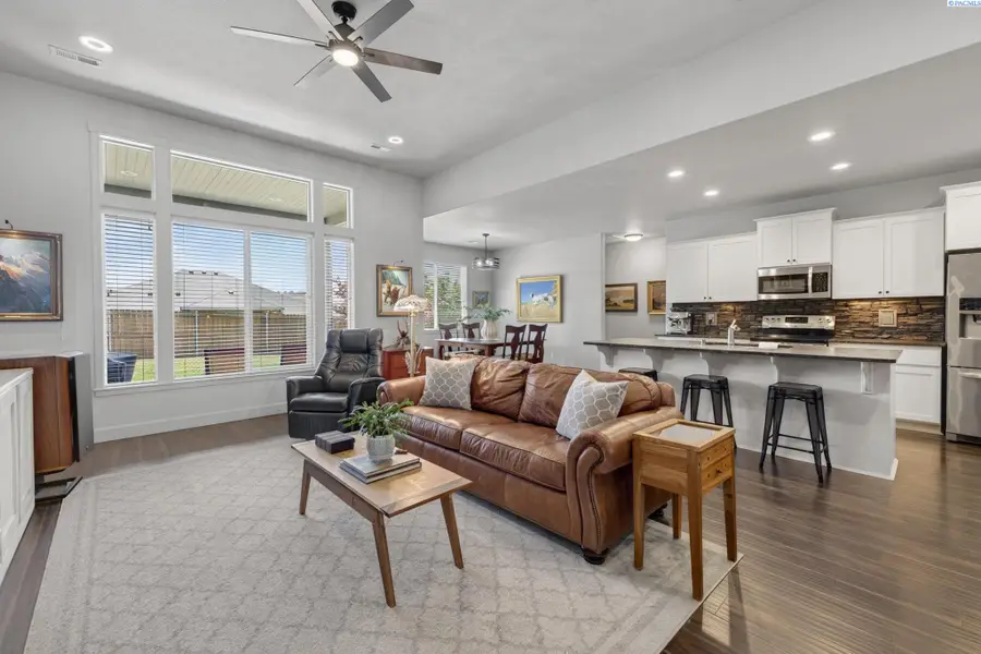 10251 W 17th Place, Kennewick, WA 99338 - #3