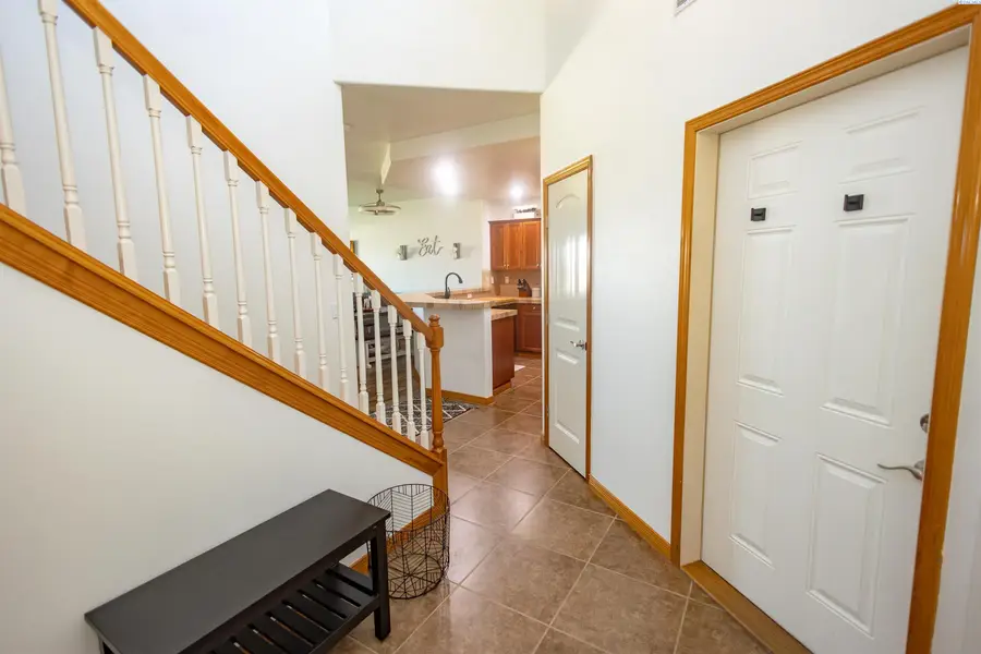 784 Canyon, Richland, WA 99352 - #2
