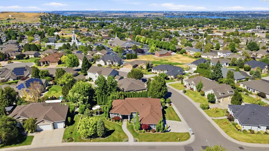 332 Falconridge St, Richland, WA 99352 - #3