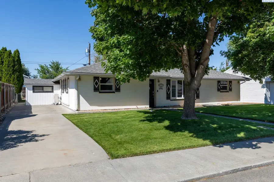 312 W 12th Avenue, Kennewick, WA 99337 - #2