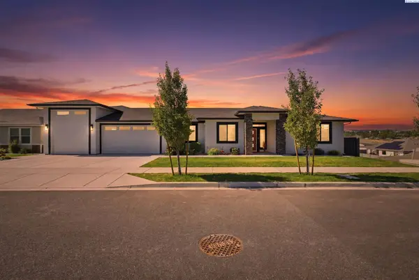 6029 W 31st Ave, Kennewick, WA 99338