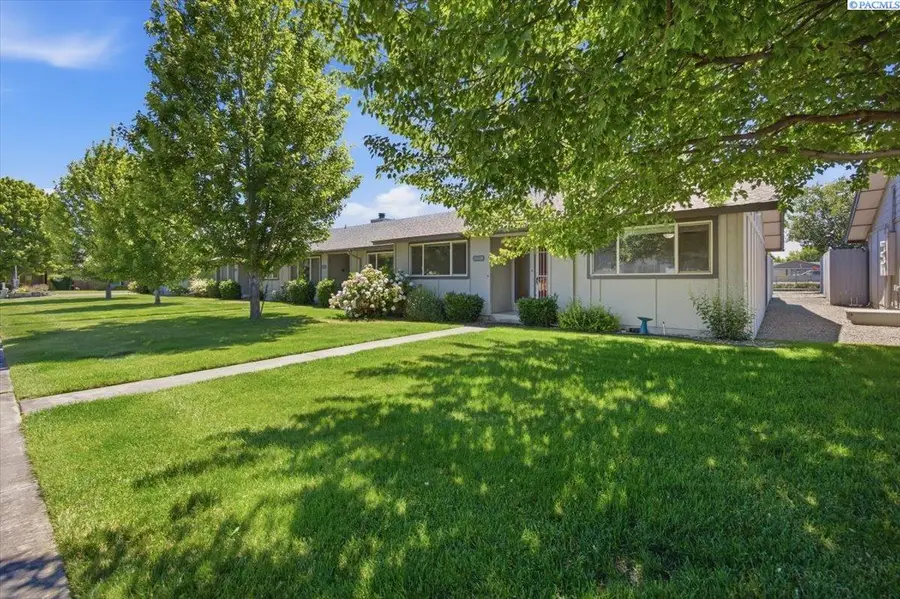 2419 W Grand Ronde Ave #D, Kennewick, WA 99336 - #2