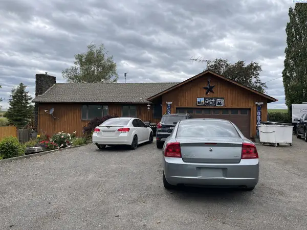 308 N Roberts Rd, Oakesdale, WA 99158
