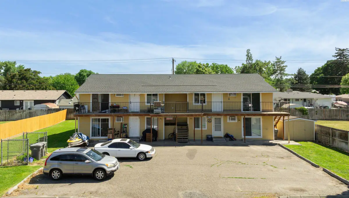 3401 W 1st Place, Kennewick, WA 99336 - #1