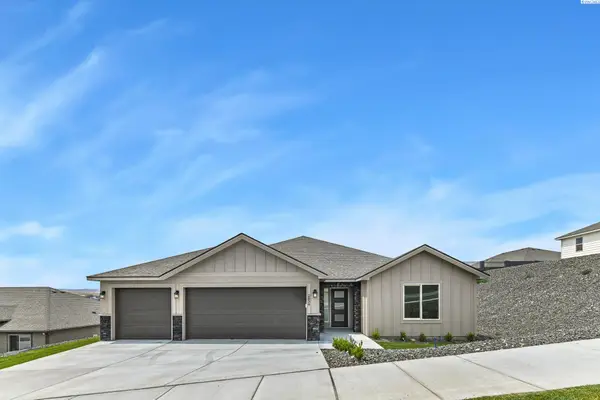 2834 S Penn St, Kennewick, WA 99338