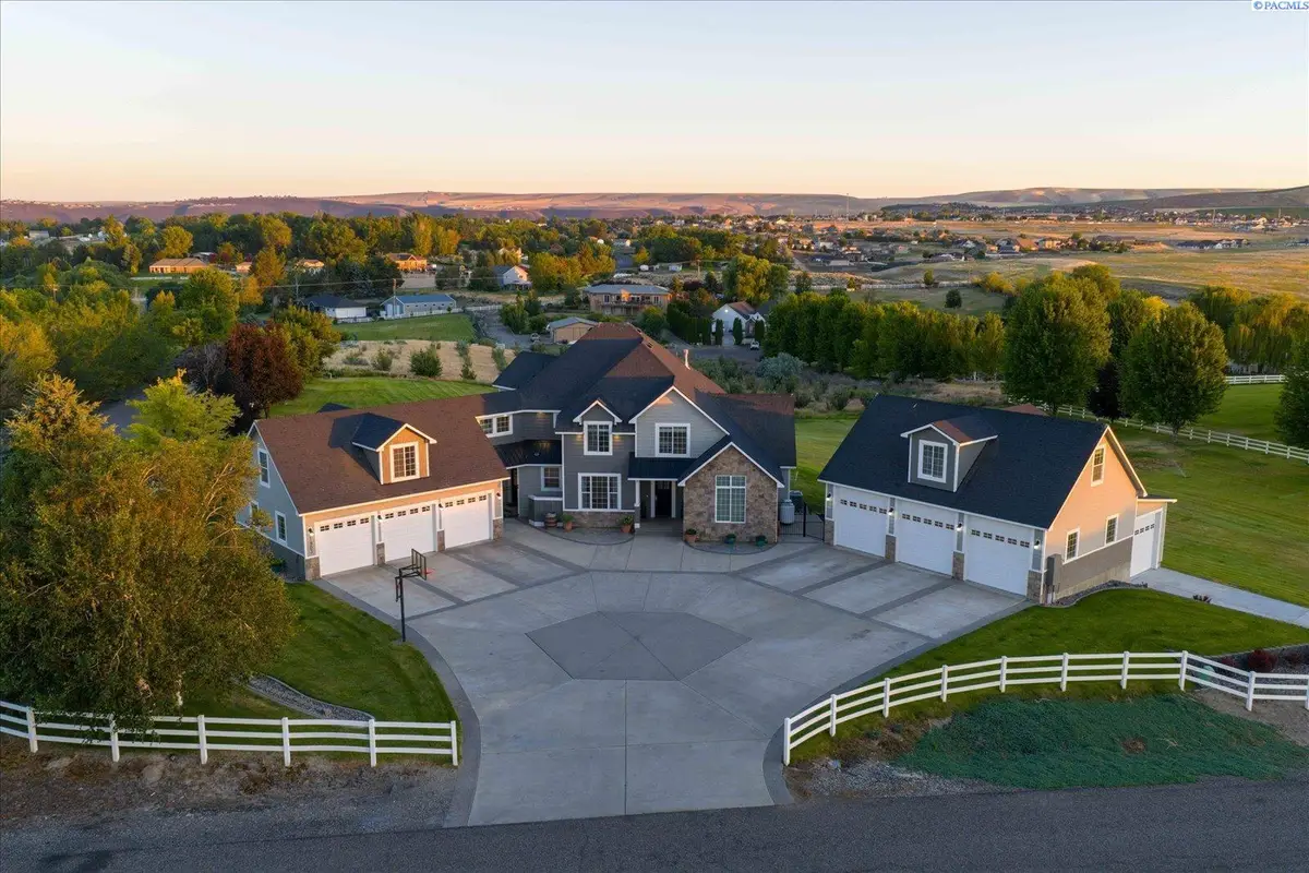 91903 E Holly Road, Kennewick, WA 99338 - #1