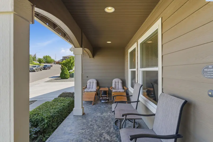 3702 S Mckinley St., Kennewick, WA 99338 - #3