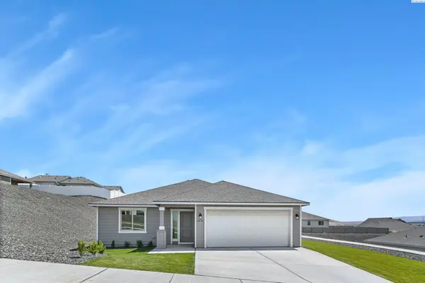 2835 S Penn St, Kennewick, WA 99338