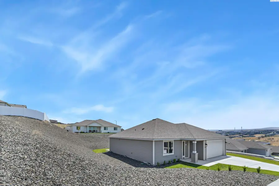2835 S Penn St, Kennewick, WA 99338 - #2