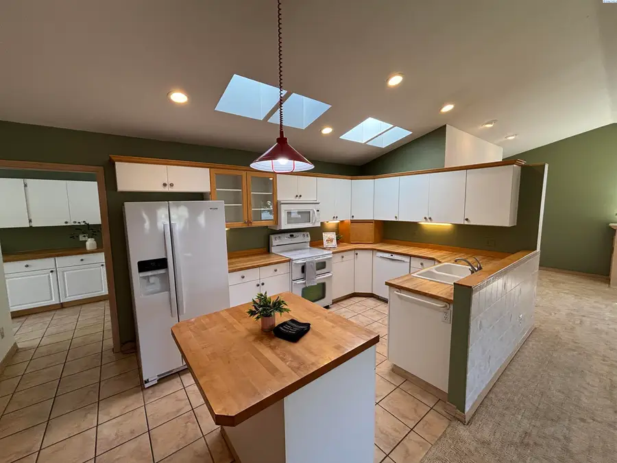 1135 SE Sandalwood, Pullman, WA 99163 - #3