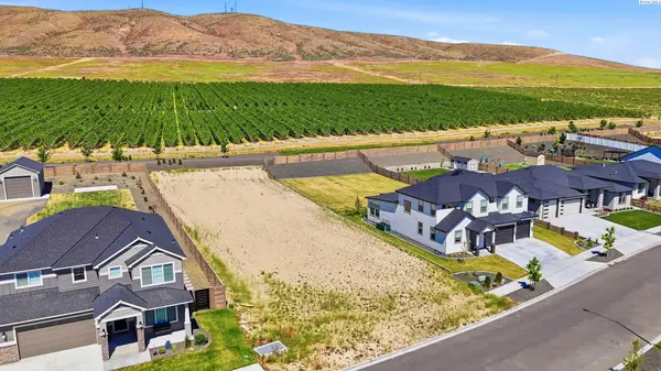 3862 Highview St, Richland, WA 99352