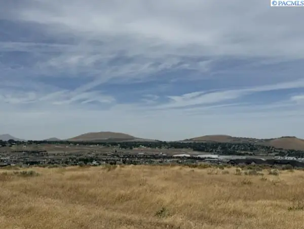NKA E 228 Prse, Kennewick, WA 99338