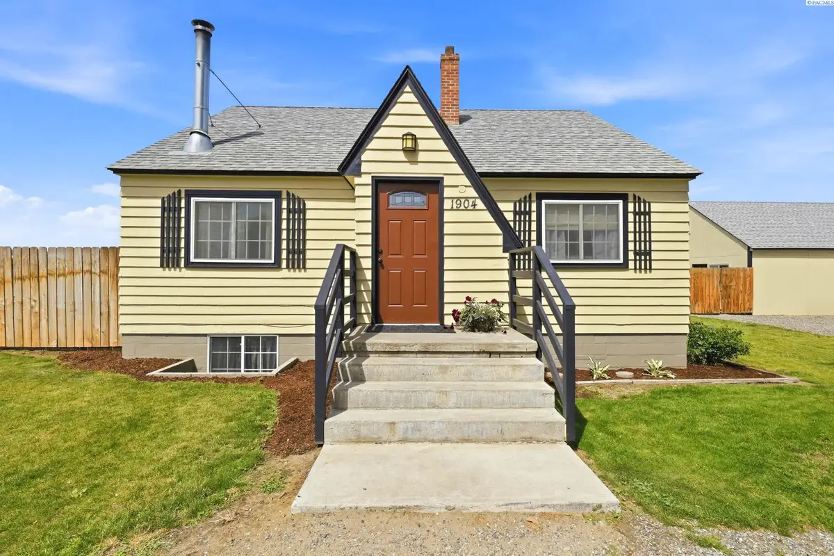 1904 Road 64, Pasco, WA 99301 - #1