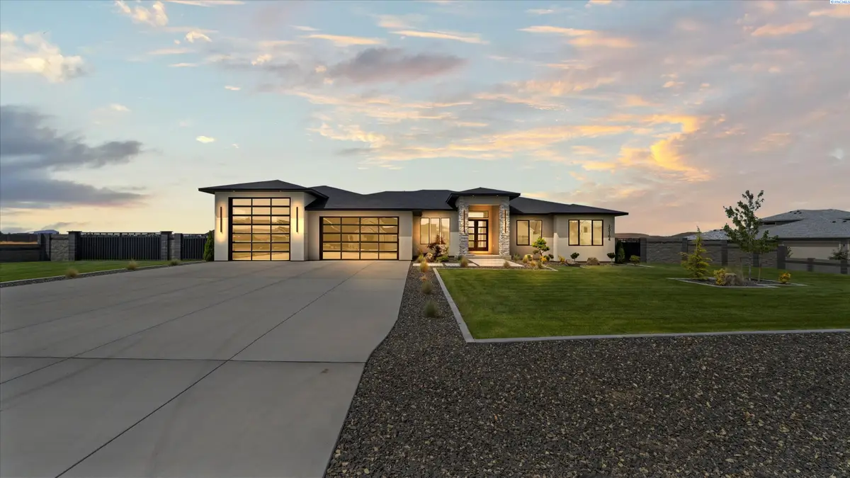 15164 S Furlong Ln, Kennewick, WA 99338 - #1