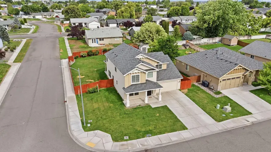 4515 Phoenix Ln, Pasco, WA 99301 - #2
