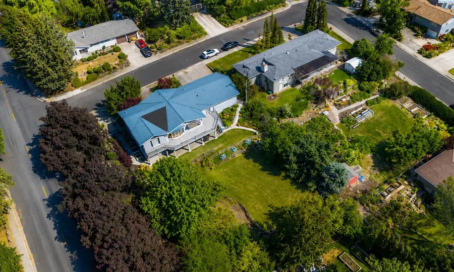 425 NW Orion Dr, Pullman, WA 99163 - #2