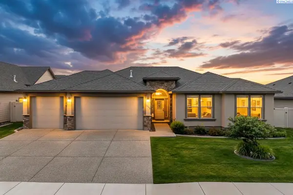 2853 Copperstone Street, Richland, WA 99354
