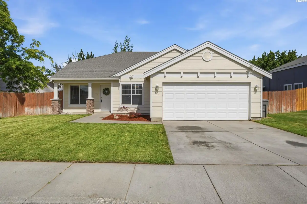 821 S Tweedt St, Kennewick, WA 99336 - #1