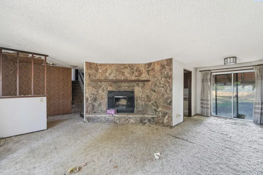231 Mata Road, Kennewick, WA 99338 - #3