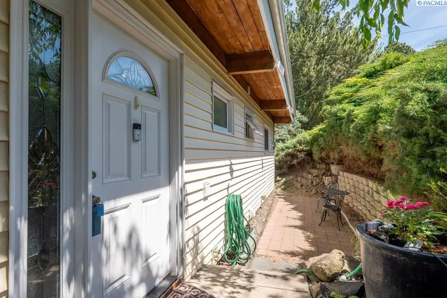1640 NE Upper Drive, Pullman, WA 99163 - #2