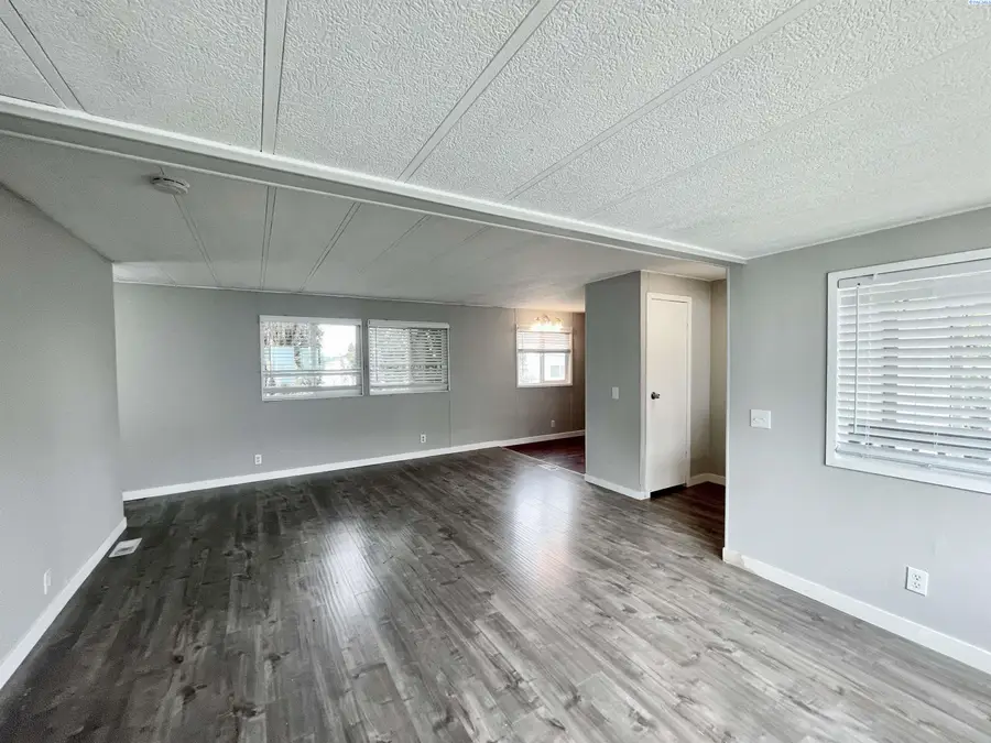 198 Crestwood Drive, Richland, WA 99352 - #3