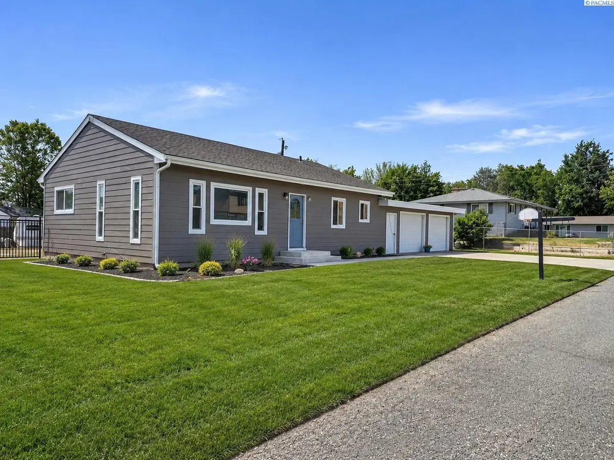 1312 S Hawthorne, Kennewick, WA 99337 - #1