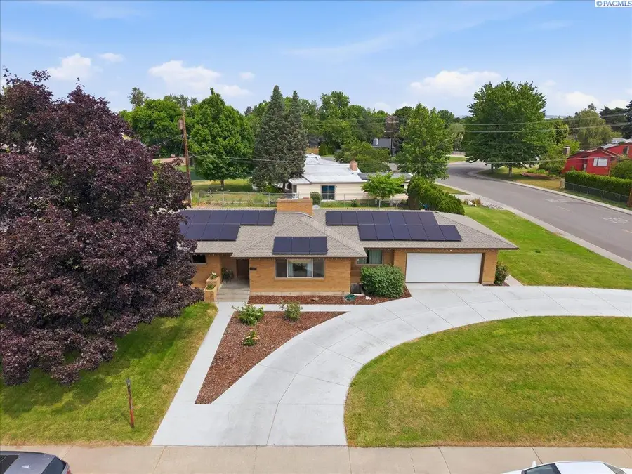 1402 Westwood Ct, Richland, WA 99354 - #3