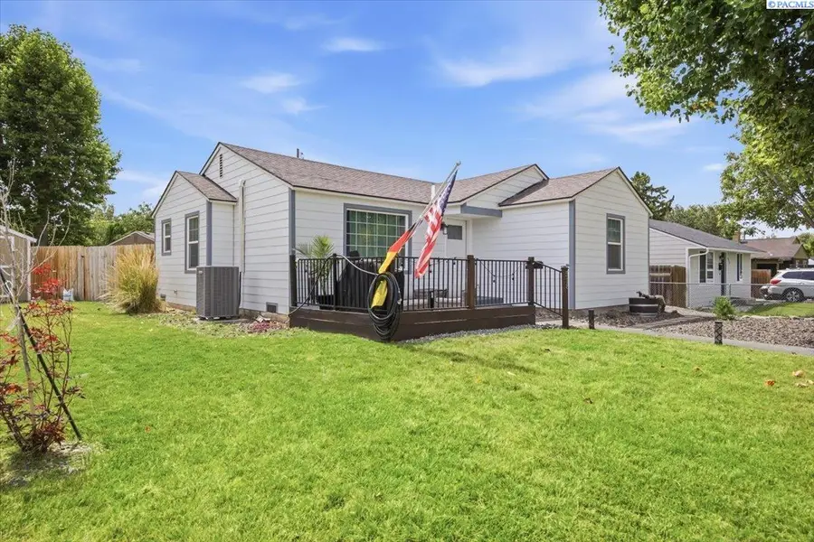 518 S Zillah Street, Kennewick, WA 99336-9999 - #3