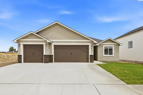 219 Packer St., Prosser, WA 99350