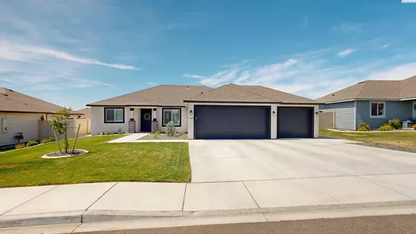 7726 Coldwater Drive, Pasco, WA 99301
