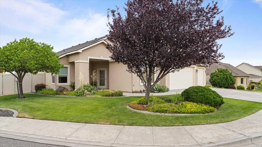 2750 Stonecreek Dr., Richland, WA 99354 - #2