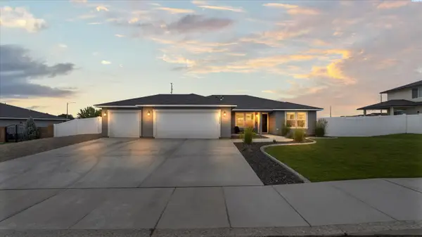 3304 Lapis Ln, Pasco, WA 99301