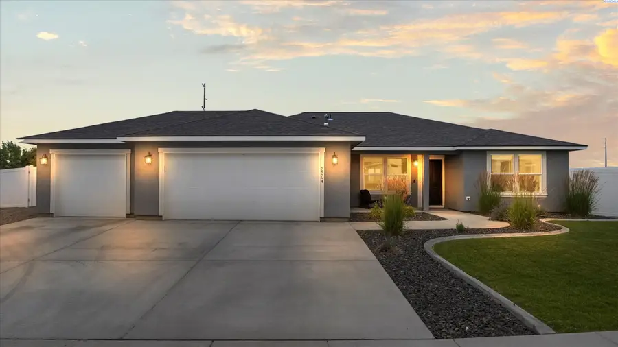 3304 Lapis Ln, Pasco, WA 99301 - #2