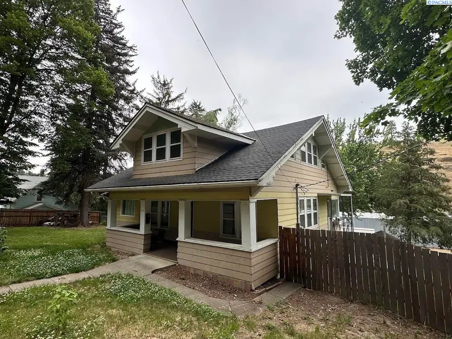 419 E Upper A, Colfax, WA 99111 - #2
