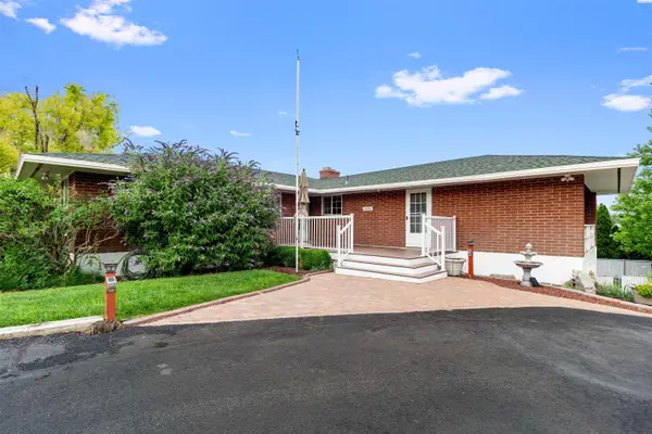 1326 Baywood Avenue, Richland, WA 99352-9406