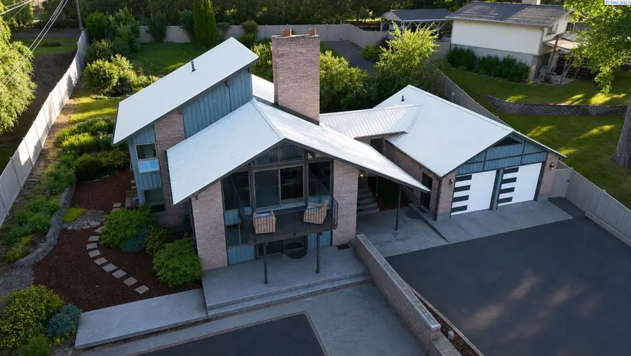 2250 S Grand Ave, Pullman, WA 99163 - #2