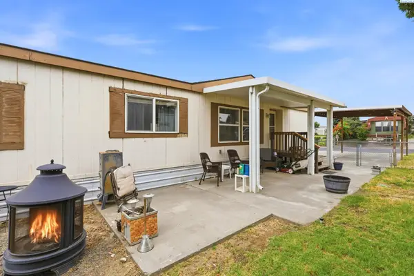 125 Lonetree Lane, Richland, WA 99352
