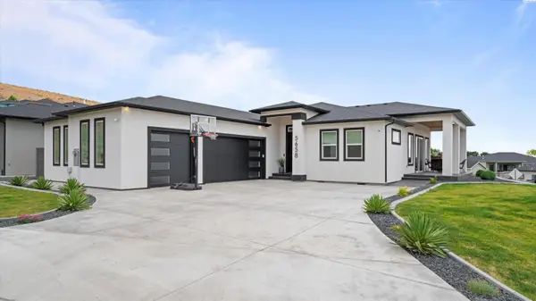 5658 S Newport Place Pr, Kennewick, WA 99337