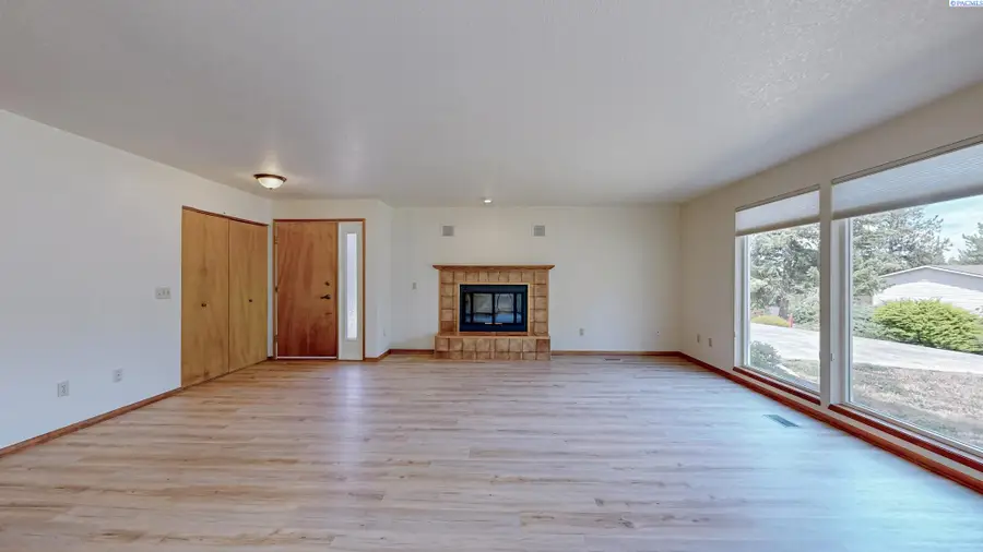 1165 SW Wadleigh Dr., Pullman, WA 99163 - #2