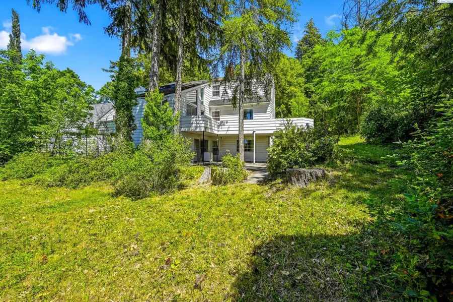1055 NE Indiana Street, Pullman, WA 99163 - #2