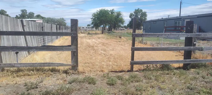 3005 1987 Pr Se, Kennewick, WA 99337 - #3