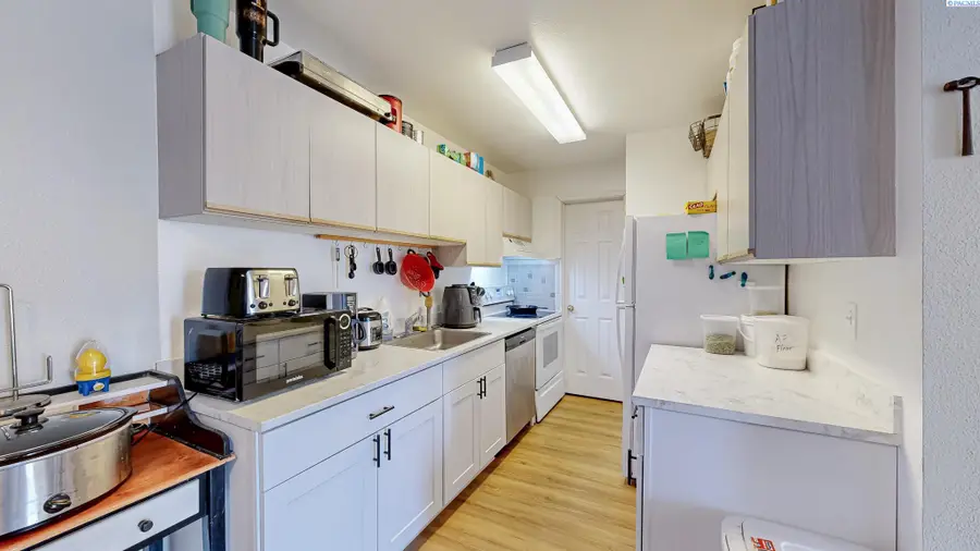 1645 NE Merman Dr C102 #C102, Pullman, WA 99163 - #3