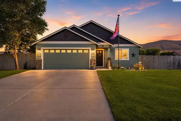 1105 Capri Ct., Benton City, WA 99320