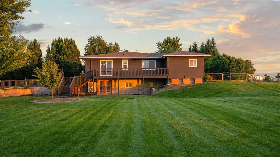 500 Haworth Rd, Pasco, WA 99301 - #2
